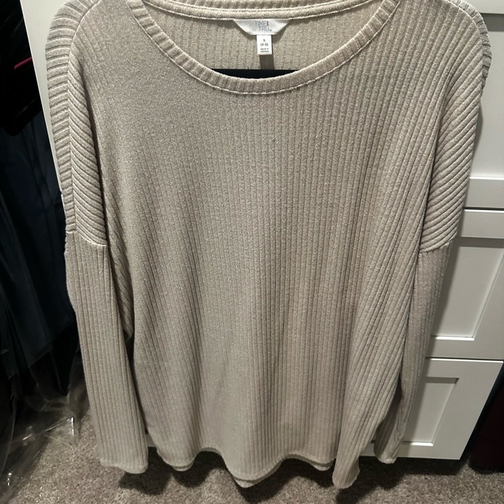 Time and Tru Women's Long Sleeve Tee - Cream
